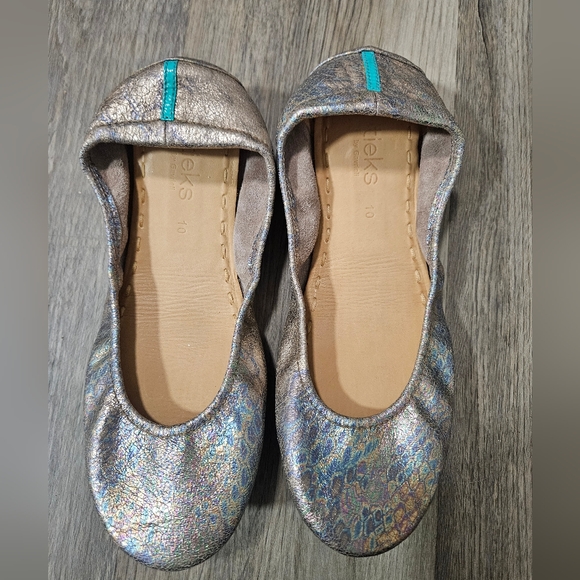 Limited Edition Tieks Love Potion Flats - Picture 2 of 10